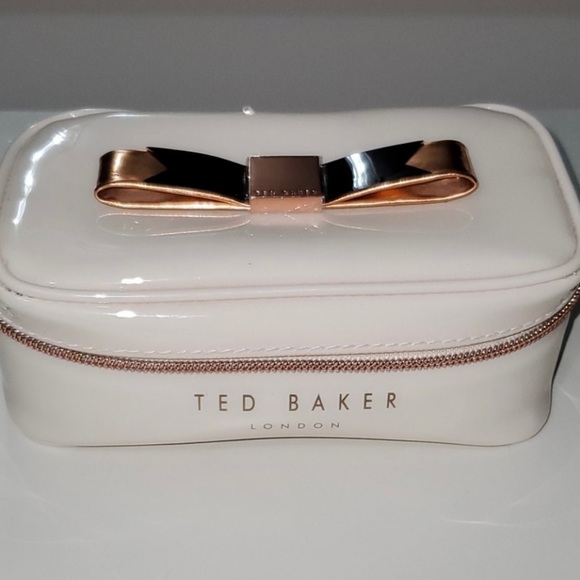 Ted Baker Jewelry Case - Picture 1 of 8